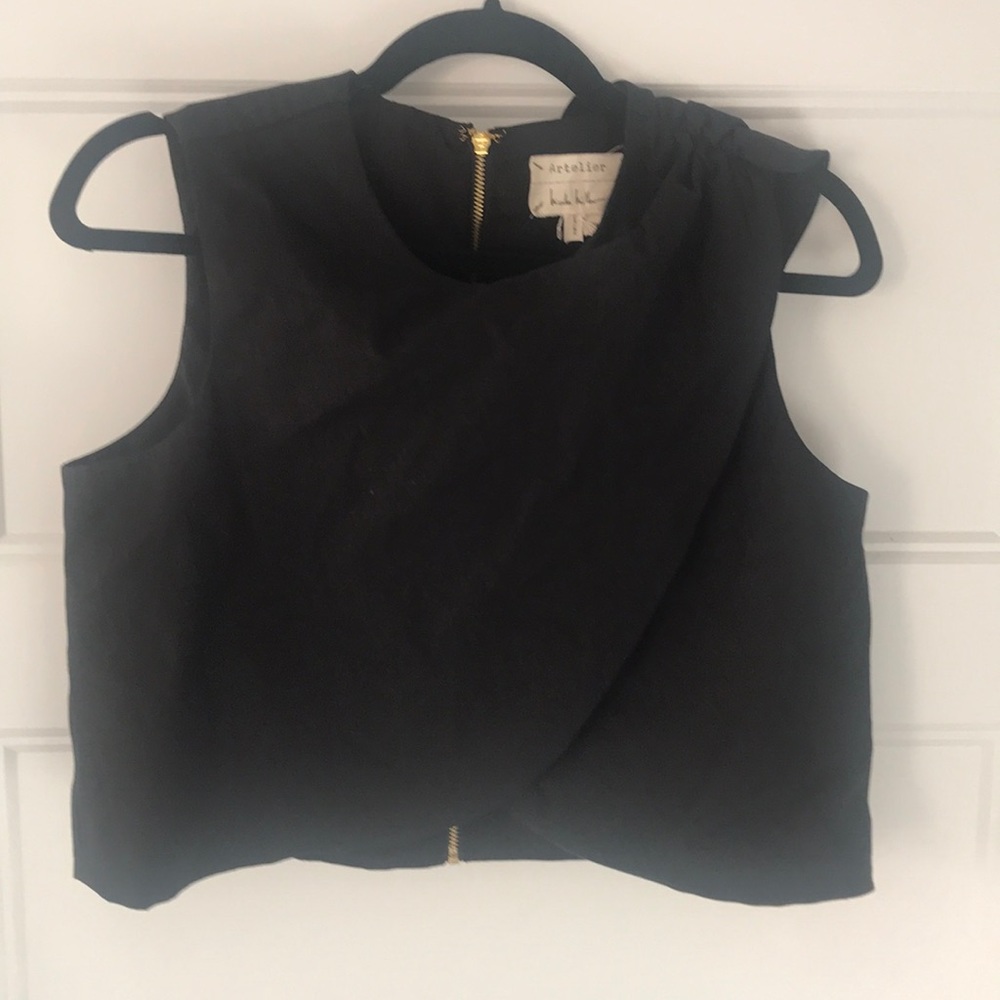 Nicole Miller size medium crop top